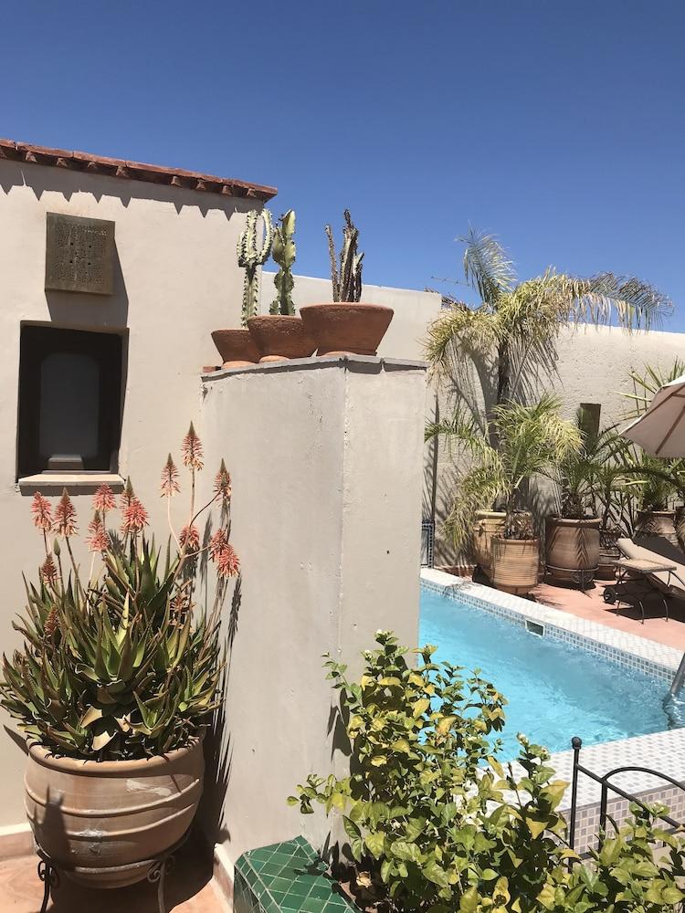 Riad Le Clos Des Arts Marrakesh Esterno foto